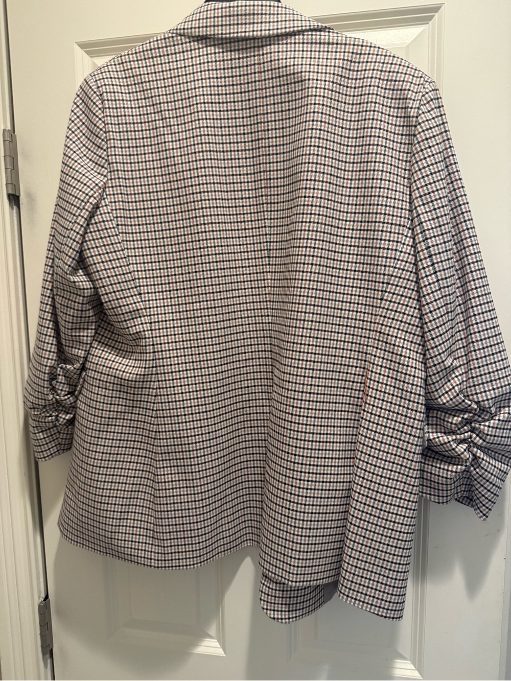 Bar III Beige and Black Windowpane Blazer with Ruched Sleeves - Picture 5 of 5